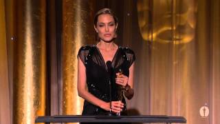 Angelina Jolie receives the Jean Hersholt Humanitarian Award at the 2013 Governors Awards [upl. by Archle]