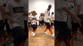 TEACHING SHUFFLE ⭐️DANCING SUPER TREND 😱🔥 ASTRONOMIA [upl. by Ylsew]