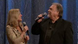 Gene Watson amp Rhonda Vincent  Staying Together quot Livequot [upl. by Keener896]