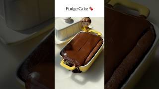 Extra chocolatey 5 ingredients fudge cake recipes dessert easycake chocolatecake [upl. by Everett364]