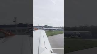 EasyJet Airbus A319111 Take off Gatwick to Inverness [upl. by Lear417]