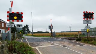 Donington Level Crossing Lincolnshire [upl. by Schreiber]