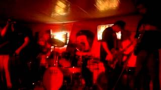 Mr Rogers Tributo KoRn Pub Coyote 26102013 PARTE 3 de 3 [upl. by Nallaf]