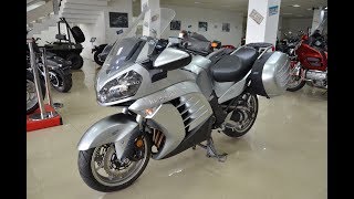 Обзор мотоцикла Kawasaki 1400 GTR 2011 года [upl. by Helman662]