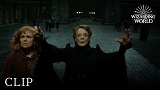 Professor McGonagall Protects Hogwarts  Harry Potter and the Deathly Hallows Pt 2 [upl. by Chelsy]