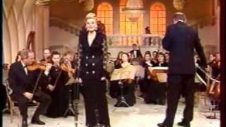 Karita Mattila sings Toscas quotVissi dartequot 1997 [upl. by Erick895]