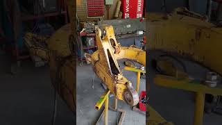 This hydraulic puller is a handy piece of equipment I used it to fit new bushings on bulldozer [upl. by Clarette71]