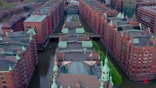 Welterbe Hamburg Speicherstadt und Kontorhausviertel mit Chilehaus von oben [upl. by Aseeral454]