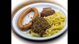 Linsen mit Spätzle und Saidewürstle [upl. by Enelegna]