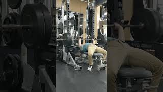 benching everyday until I bench 3 plates day 343 225lbs [upl. by Aener]