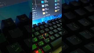 Windows Key  D Quickly Minimize Everything 🪟 tech pc technology windows11 [upl. by Rhynd]