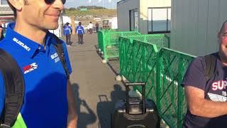 Retrouvailles Sylvain Guintoli Randy De Puniet et Bruno Vecchioni paddock Motogp Motegi [upl. by Aprilette]