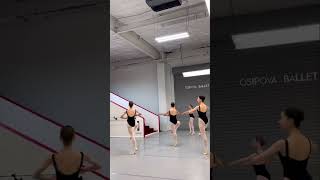 Ballet Class Entrechat in combination with pirouettes in 5th position ballet dance [upl. by Ahsilet]