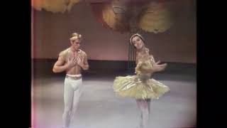 Nureyev Lupe Serrano Le Corsaire 1962 [upl. by Kinsley]