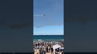 RAAF Roulettes Knife edge pass at the pacific air show [upl. by Clemente913]