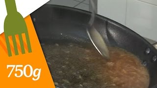 Techniques culinaires  sauter et déglacer une sauce  750g [upl. by Ennovi9]