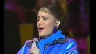 CONNIE FRANCIS  14 Hits Medley in Concert RampR Diner [upl. by Guillermo791]