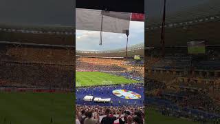 ENGLAND FANS SINGING WONDERWALL IN BERLIN 🏴󠁧󠁢󠁥󠁮󠁧󠁿 wonderwall englandfans euro24 final [upl. by Veejar]