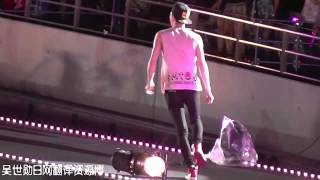 141004 Sehun focus  smtown ending Tao [upl. by Analle]