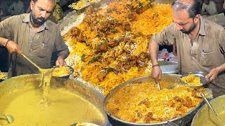 People are Crazy for HALEEM BIRYANI  Haleem Biryani at Pan Mandi Food Street Karachi Street Food [upl. by Toll764]