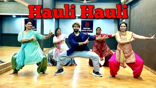 Hauli Hauli  Bollywood hip hop dance choreographyeasy dance steps for wedding dancevshoppersdance [upl. by Summons664]