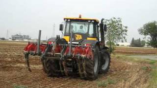 JCB 8250 Ripuntatore Sogema 1 [upl. by Ivek]