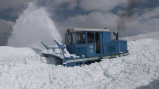 Schneeräumung am Großglockner 2009 [upl. by Etteloc]