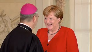 09072019  Defilee Botschafter in Deutschland bei Angela Merkel  Treffen Diplomatisches Corps [upl. by Tamah]