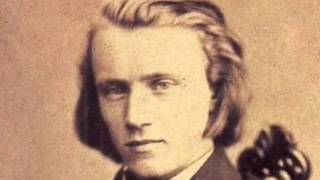 Brahms quotIn Stiller Nachtquot 1864 amp 1894 versions [upl. by Trahurn]