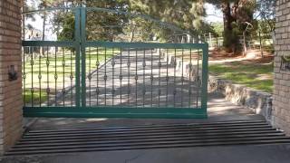 Sidcon Global  Cantilever Sliding Gate [upl. by Atilamrac]