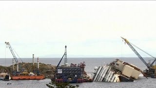 DDay per la Costa Concordia Rotazione confermata [upl. by Noicpecnoc620]