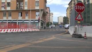 Tramvia Firenze cambia la circolazione in via di Novoli [upl. by Alekat]