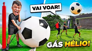 ENCHEMOS UMA BOLA GIGANTE COM GÁS HÉLIO será que voa 😱 [upl. by Htiderem235]