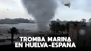 ¡Impresionante Tromba Marina aparece en Playa de Huelva España [upl. by Ynagoham]