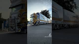 Truck Driver Backs Double Flatbeds Like a Pro [upl. by Radbourne927]