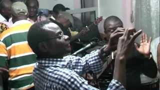 Belka Tobis  Bobby James Nguime  Show au Foufou Club [upl. by Edmond]