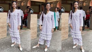 Taaza Khabar Fame Shriya Pilgaonkar Spotted At Kayastha Pangat [upl. by Emanuele]