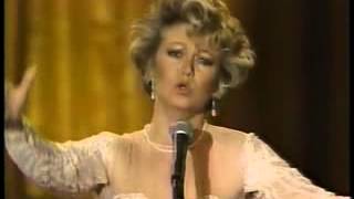 Elaine Paige Dont Cry For Me Argentina and Memory In Concert at the White House 1988 [upl. by Francois]