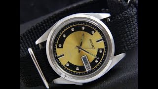 Montre SEIKO AUTOMATIQUE VINTAGE une montre ⌚️ reconditionnée 🔧 ⚙️ en Inde ça ressemble à quoi ❓ [upl. by Anitsirhcairam541]