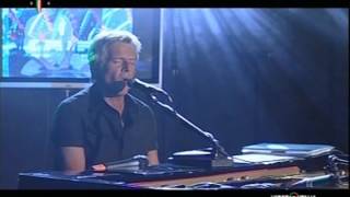 Amore bello  Claudio Baglioni  Speciale Video Italia 2003 [upl. by Ahusoj950]