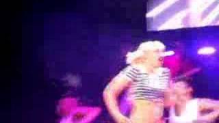 Gwen Stefani  Dont Get It Twisted Chicago [upl. by Croix]