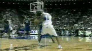 McGrady with a famous dribble and pull up three on Arenas 20032004 [upl. by Yacov228]