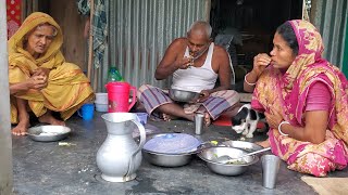 ইলিশ মাছের মাথা দিয়ে কচুর শাক রান্না করলো \ Village Style Kachur Shak Recipe [upl. by Herold799]