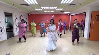 Balam Pichkari holi dance  fitness class  dance class  vishakha Verma vishakhasdance [upl. by Rodolph792]