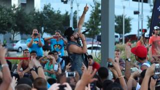 Andy Mineo quotSuperhumanquot II Live in Houston Texas  Boomin In Discovery Green  AndyMineo Ngen [upl. by Arica]