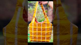 पुरानी साड़ी फेंकने से पहले ज़रूर देखें ये वीडियो handbag making from old saree handmade handbag [upl. by Otrebmal]