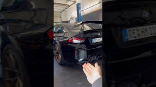 Wir schneiden in einen BMW G87 M2 speedengineering m2 bmwm2 bmwm2g87 g87m2 [upl. by Haya647]