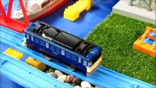 Plarail TOMICA EF6019 Hypercity Super Freight set unboxing review and first run [upl. by Nandor920]