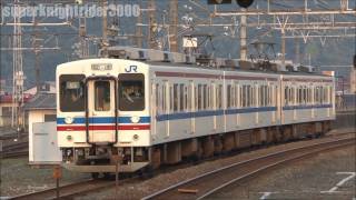 JR西日本 105系広島色の3両編成 新山口駅 201111 [upl. by Mascia]