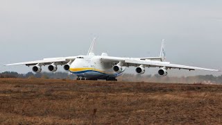 Worlds Largest Cargo Plane Destroyed in Ukraine [upl. by Yessej]